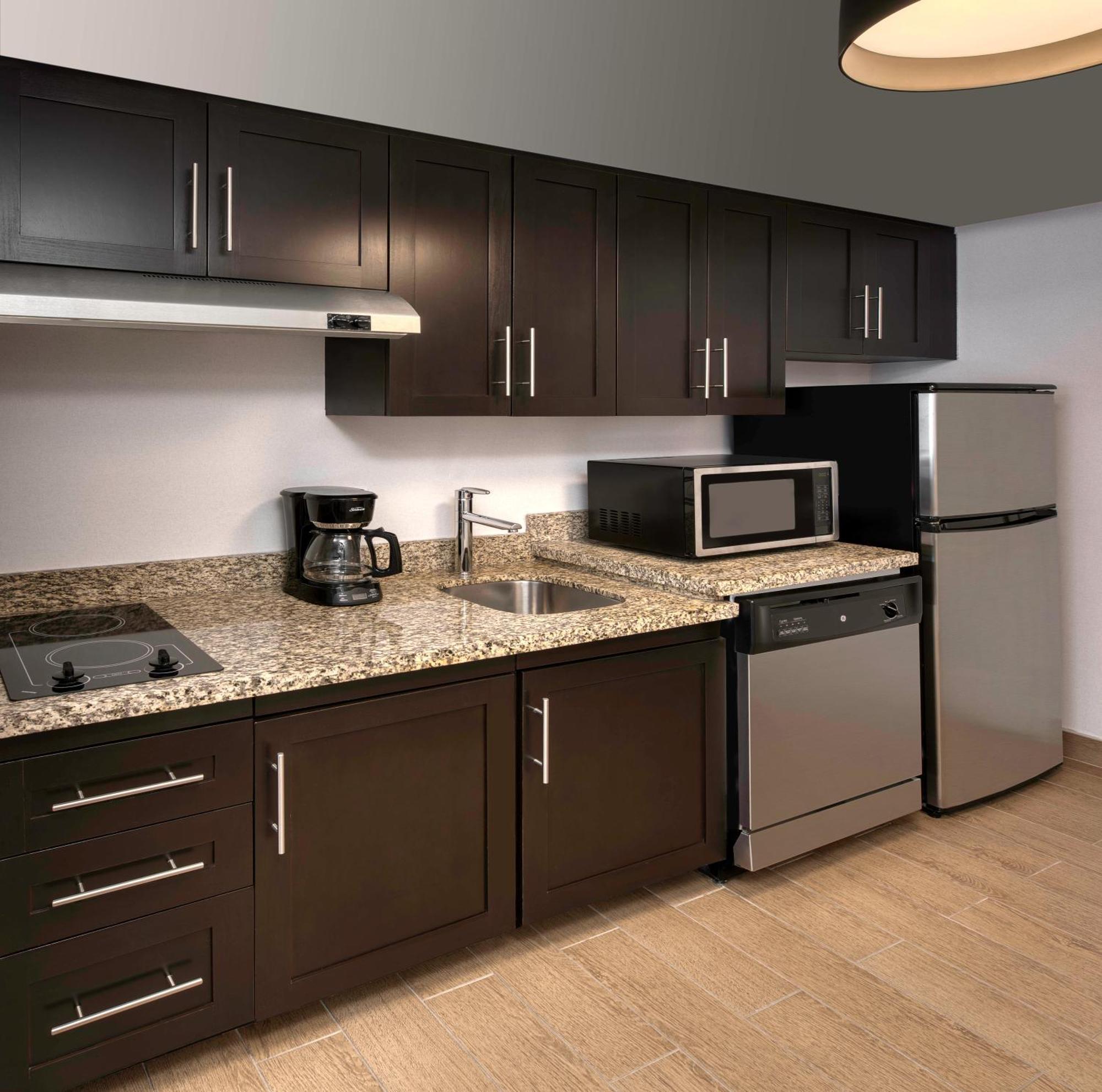Towneplace Suites By Marriott סודברי מראה חיצוני תמונה