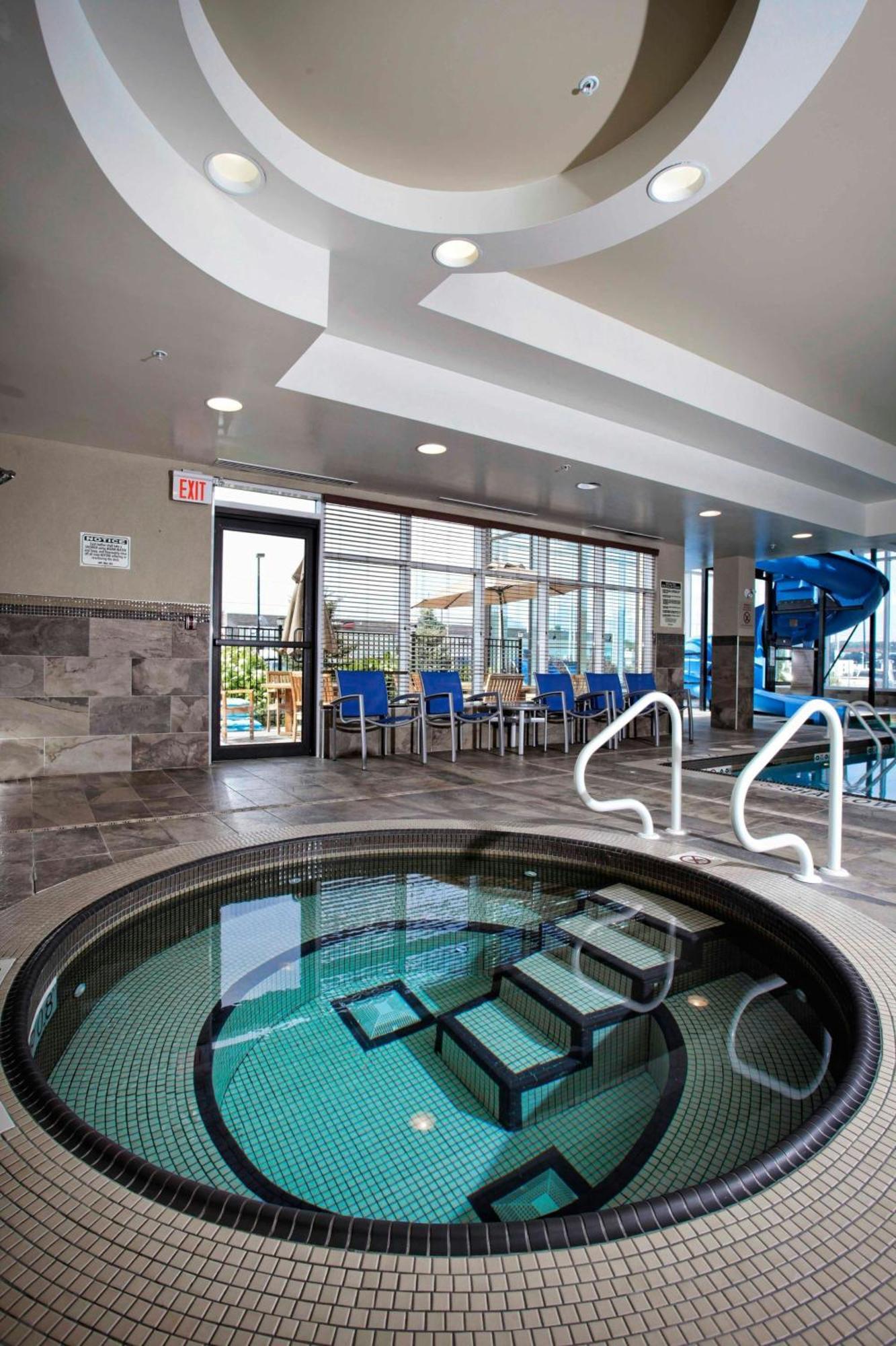 Towneplace Suites By Marriott סודברי מראה חיצוני תמונה