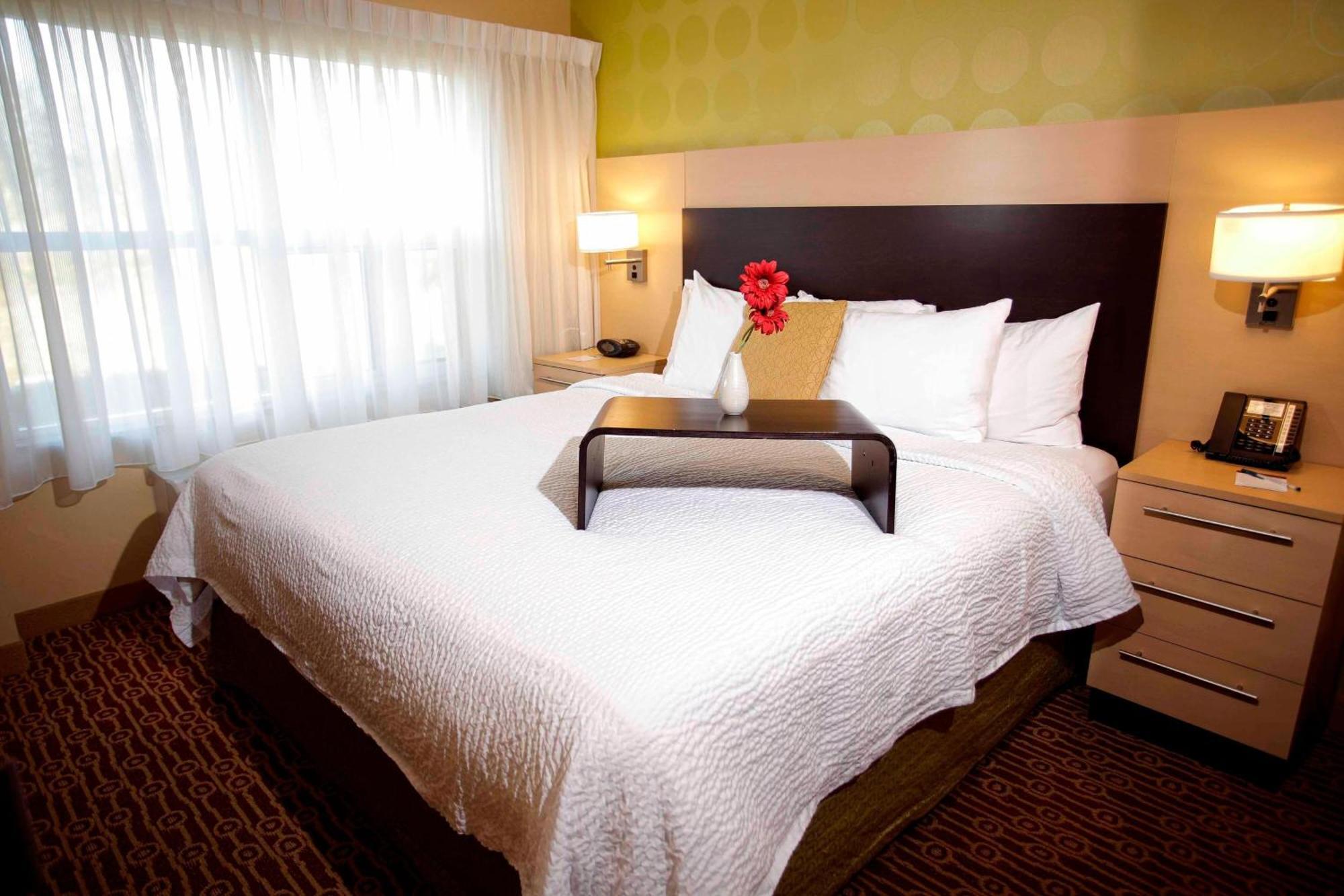 Towneplace Suites By Marriott סודברי מראה חיצוני תמונה